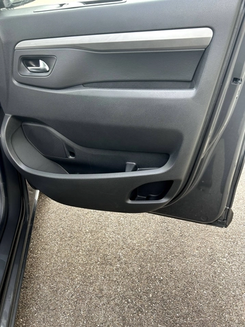 Image véhicule  Citroën Spacetourer (5)