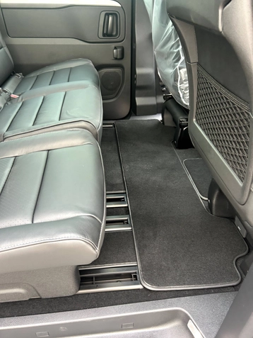 Image véhicule  Citroën Spacetourer (12)