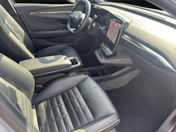 Image véhicule  Renault MEGANE (17)