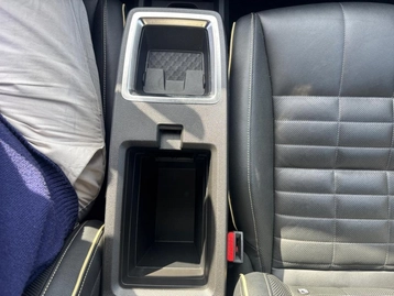 Image véhicule  Renault MEGANE (37)