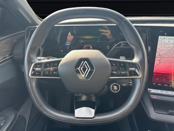 Image véhicule  Renault MEGANE (23)