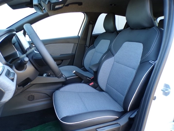 Image véhicule  Renault CLIO V (3)
