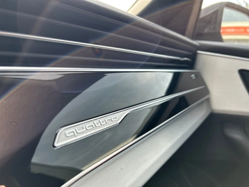 Image véhicule  Audi Q8 (31)
