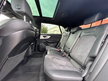 Image véhicule  Audi Q8 (5)