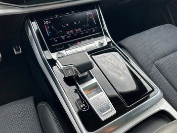 Image véhicule  Audi Q8 (27)