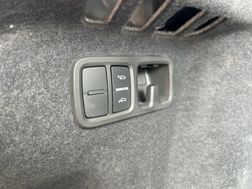 Image véhicule  Audi Q8 (9)