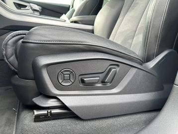 Image véhicule  Audi Q8 (4)