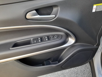 Image véhicule  Jeep AVENGER (10)