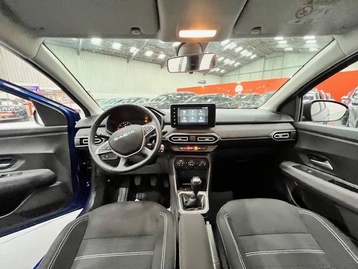 Image véhicule  Dacia SANDERO (15)