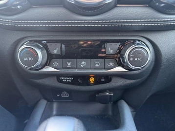 Image véhicule  Nissan JUKE (32)