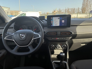 Image véhicule  Dacia SANDERO (8)