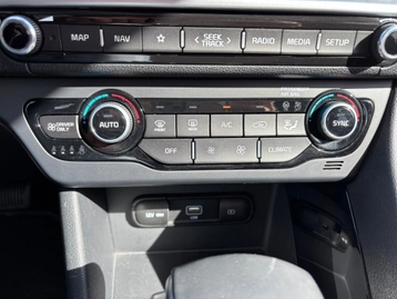 Image véhicule  Kia NIRO (14)