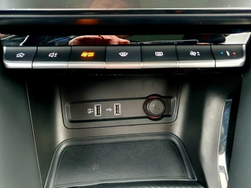 Image véhicule  MG ZS (6)