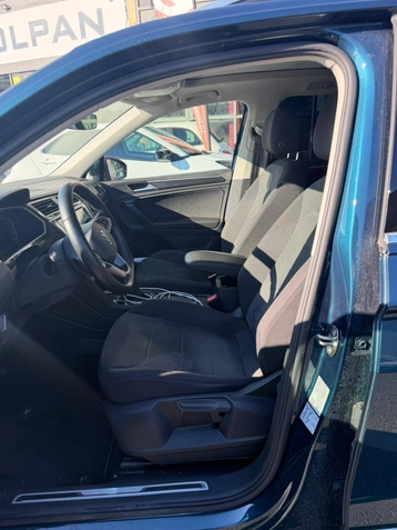 Image véhicule  Volkswagen TIGUAN (8)