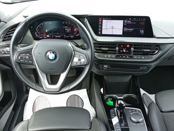 Image véhicule  BMW SÉRIE 1 (4)