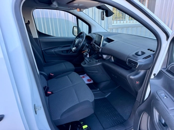 Image véhicule Citroën BERLINGO (8) Image véhicule Citroën BERLINGO (8)