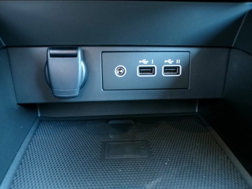 Image véhicule  Renault CLIO V (9)