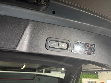 Image véhicule  Volvo XC40 (33)