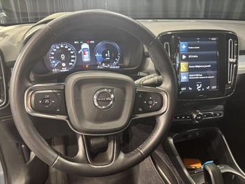Image véhicule  Volvo XC40 (12)