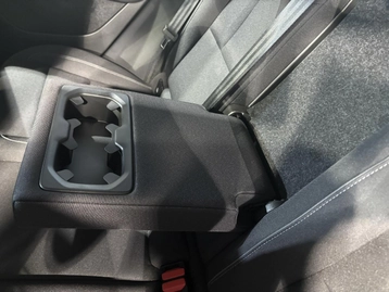 Image véhicule  Volvo XC40 (22)