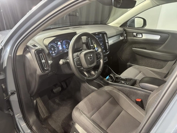 Image véhicule  Volvo XC40 (11)