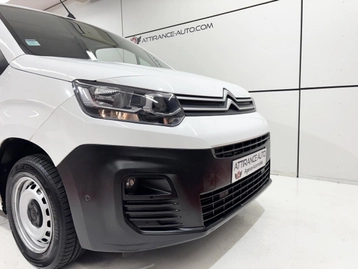 Image véhicule  Citroën BERLINGO (25)