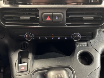 Image véhicule  Citroën BERLINGO (15)