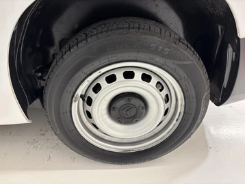 Image véhicule  Citroën BERLINGO (30)