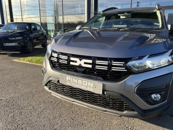 Image véhicule  Dacia JOGGER (12)