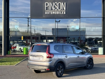 Image véhicule  Dacia JOGGER (3)