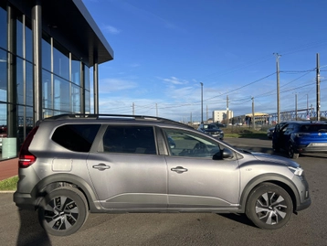 Image véhicule  Dacia JOGGER (8)