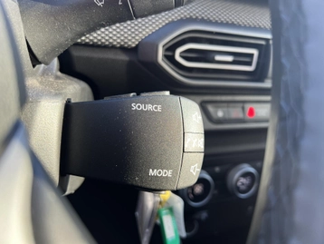 Image véhicule  Dacia JOGGER (29)