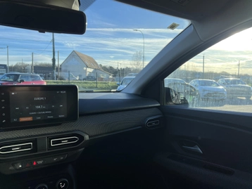 Image véhicule  Dacia JOGGER (17)