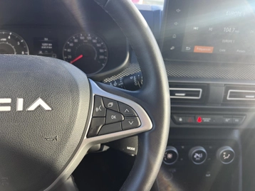 Image véhicule  Dacia JOGGER (26)