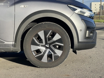 Image véhicule  Dacia JOGGER (10)