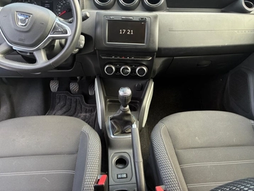 Image véhicule  Dacia DUSTER (14)