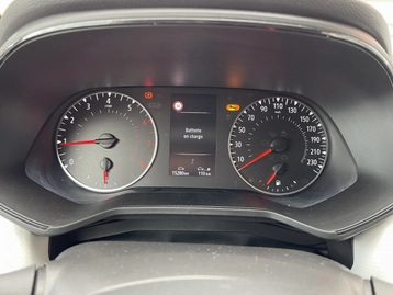 Image véhicule  Renault CLIO (10)
