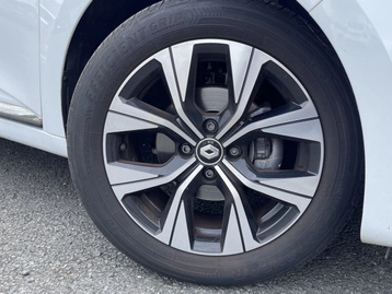 Image véhicule  Renault CLIO (23)