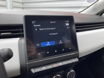 Image véhicule  Renault CLIO (17)