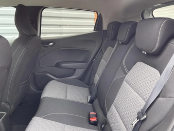 Image véhicule  Renault CLIO (4)
