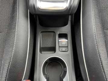 Image véhicule  Renault CAPTUR (28)
