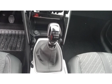 Image véhicule  Peugeot 208 (15)