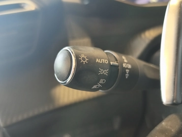 Image véhicule  Peugeot 2008 (16)