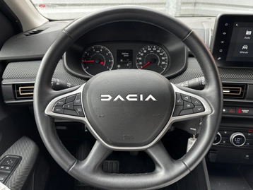 Image véhicule  Dacia Sandero Stepway (3) (7)