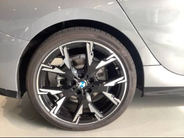Image véhicule  BMW SÉRIE 1 (20)