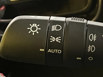 Image véhicule  Toyota YARIS (19)