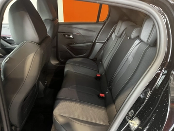 Image véhicule  Peugeot 208 (8)