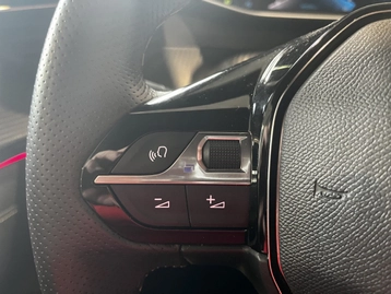 Image véhicule  Peugeot 208 (17)