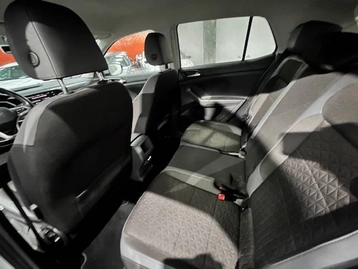 Image véhicule  Volkswagen T-CROSS (16)