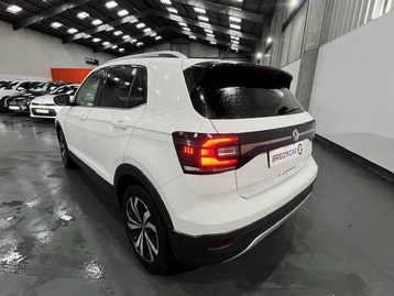 Image véhicule  Volkswagen T-CROSS (2)